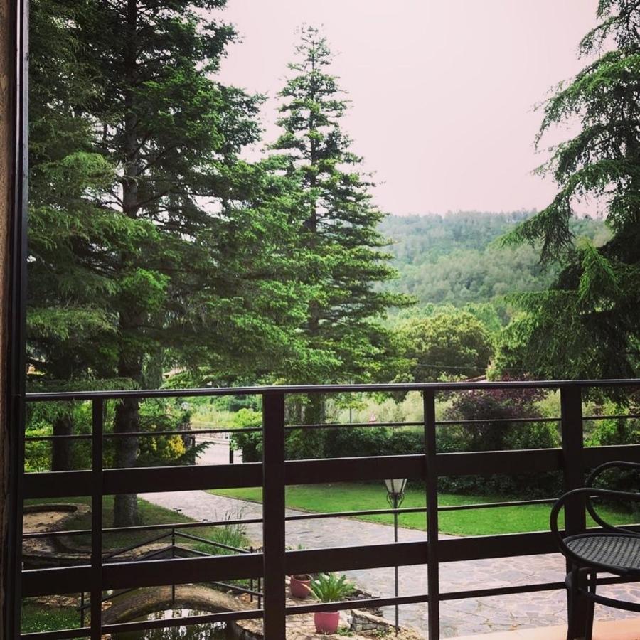 Els Avets De La Muga Bed & Breakfast Sant Llorenc de la Muga Dış mekan fotoğraf